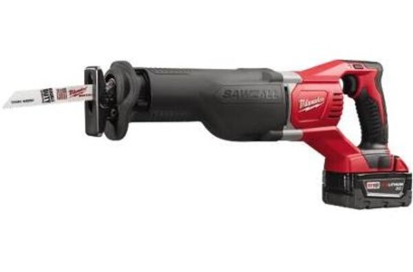 Milwaukee 2621-21 SAWZALL® M18™ Lithium-Ion Cordless Recip Saw Kit Side View